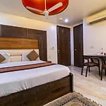 Hotel The Amour Dx Near Igi Airport Delhi